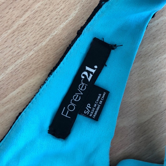 Embellished Lace Beaded Formal Dress - Picture 4 of 4